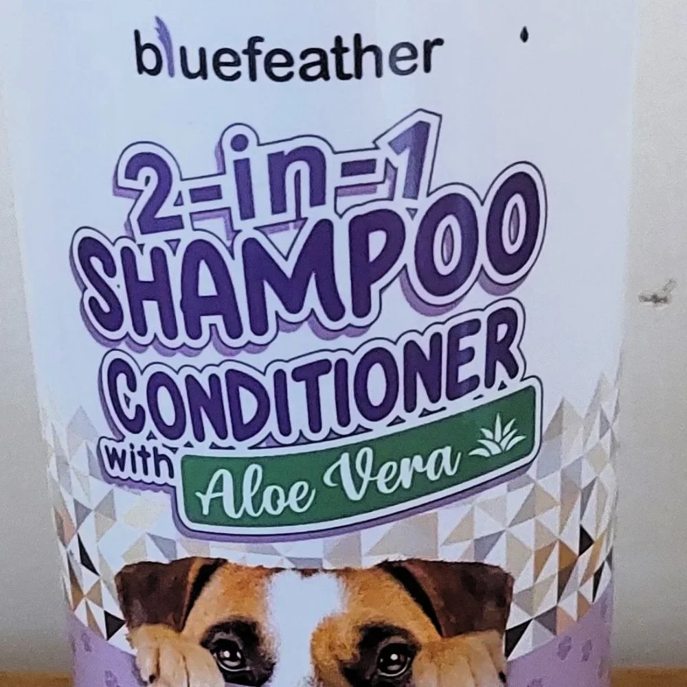 BlueFeather Lavender Oatmeal 2 In 1 Dog Shampoo And Conditioner a set of two $14
